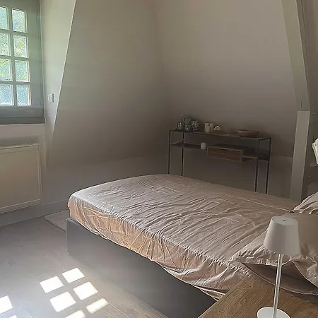 Bed & Breakfast La Maison Bleue Fierville-les-Parcs